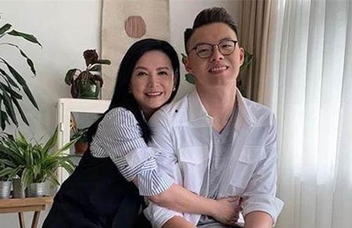 曾华倩爆料饭局视频在线观看,精彩瞬间在线观看 第1张 曾华倩爆料饭局视频在线观看,精彩瞬间在线观看 第1张